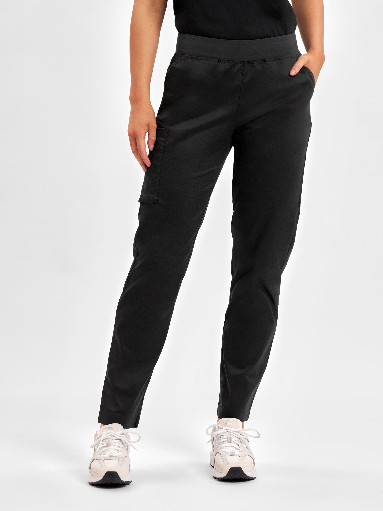INAURA Riley Womens Straight Leg Scrub Pant CSP047LL