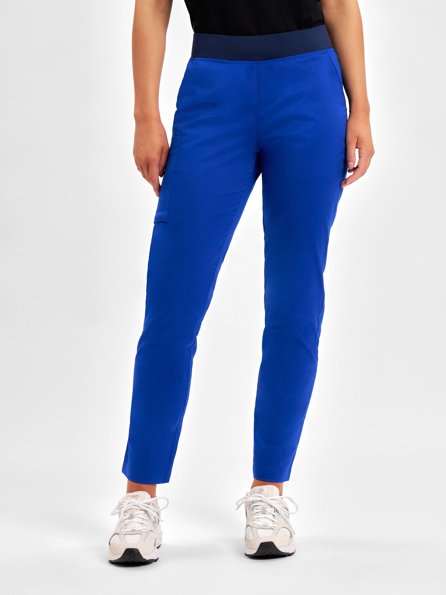 INAURA Riley Womens Straight Leg Scrub Pant CSP047LL