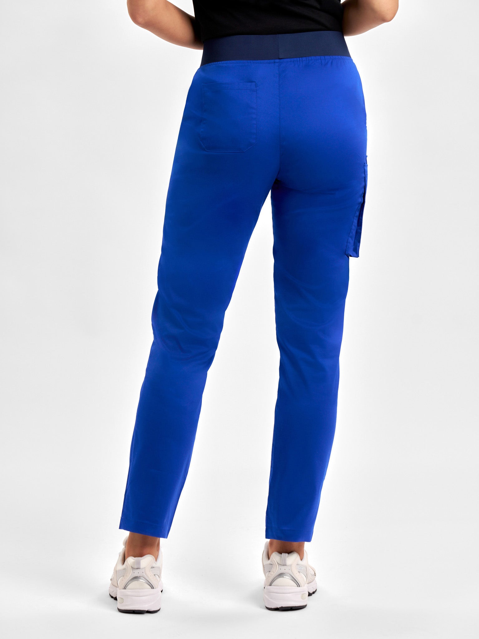 INAURA Riley Womens Straight Leg Scrub Pant CSP047LL