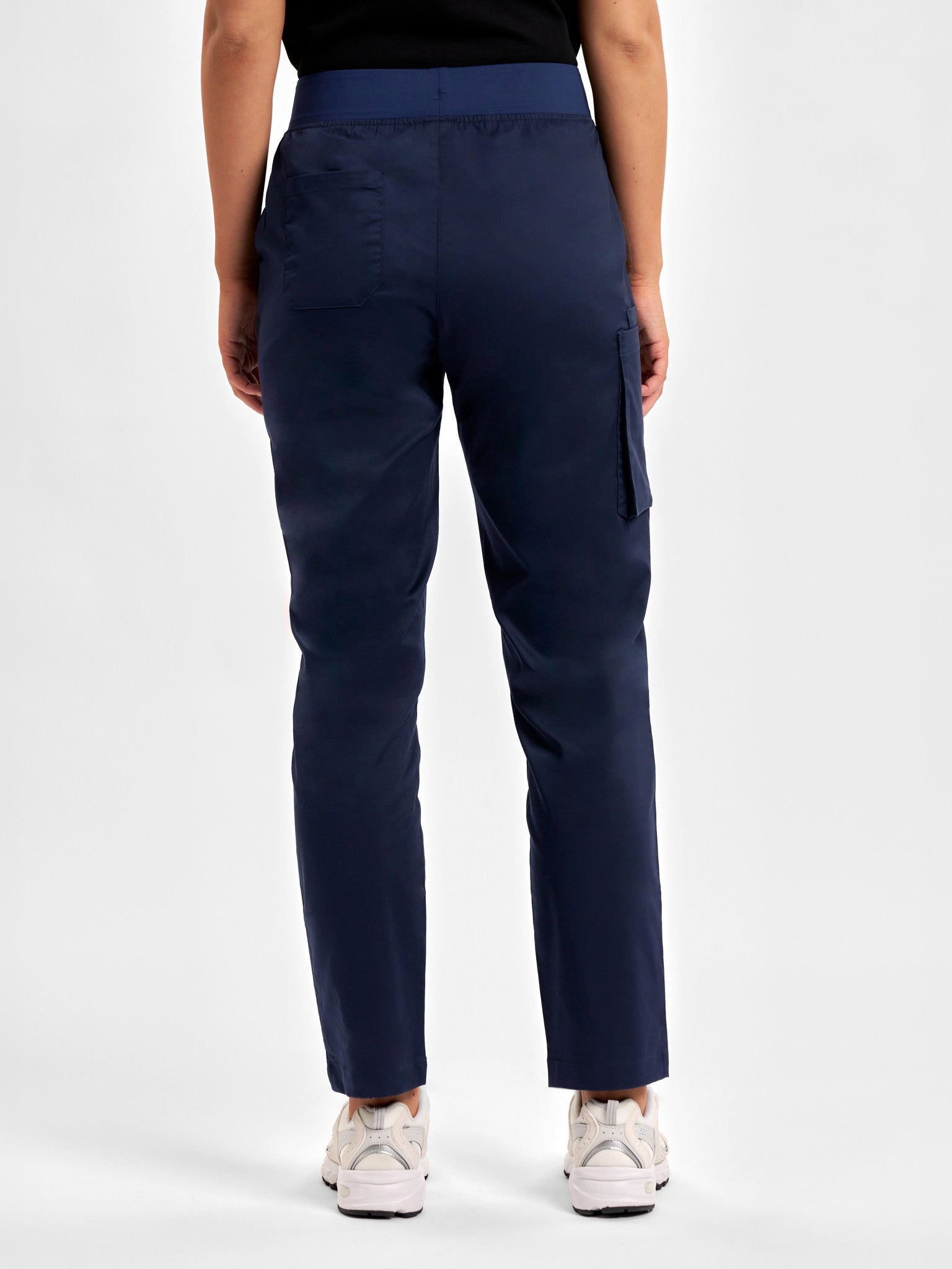INAURA Riley Womens Straight Leg Scrub Pant CSP047LL