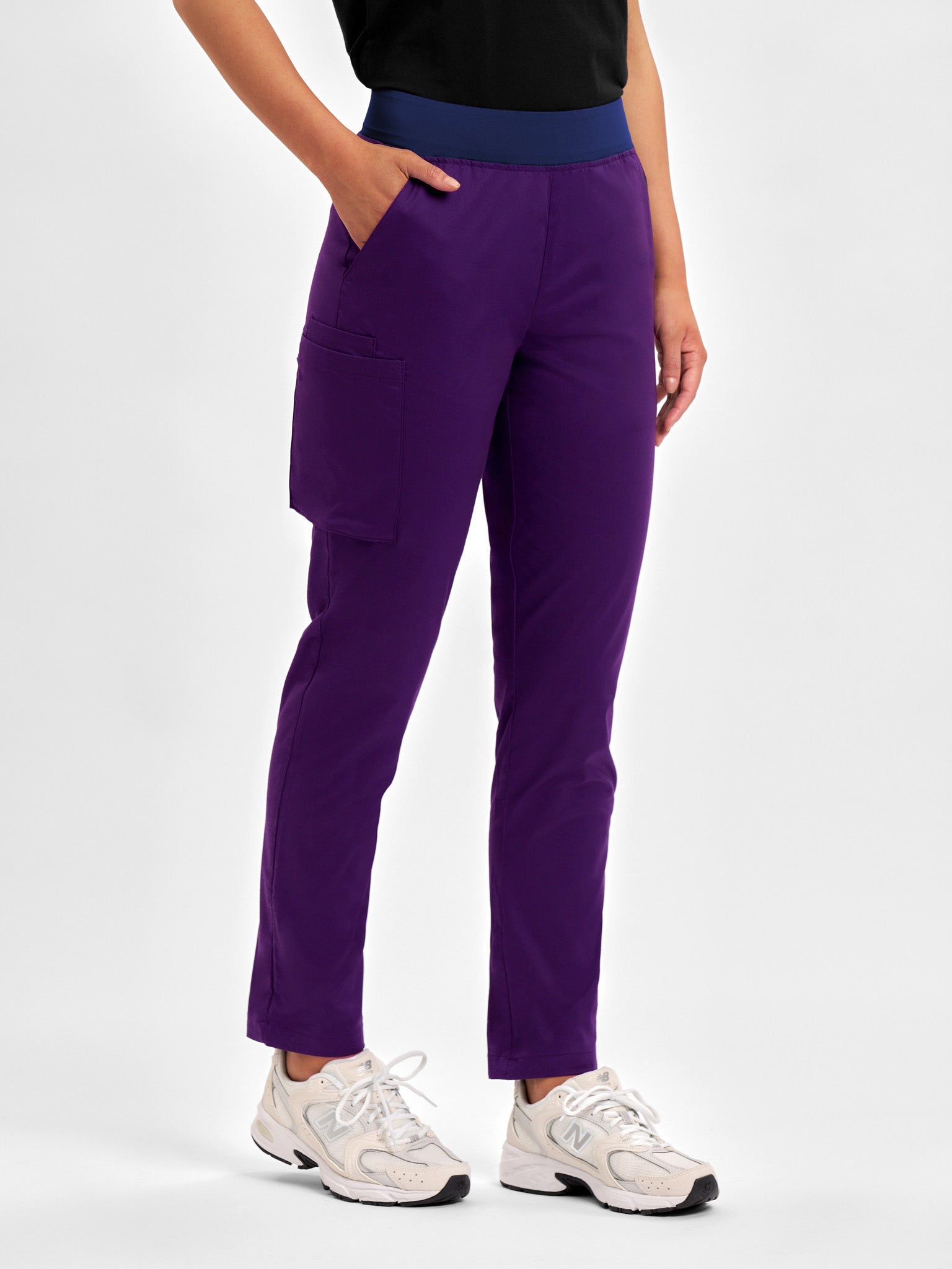 INAURA Riley Womens Straight Leg Scrub Pant CSP047LL