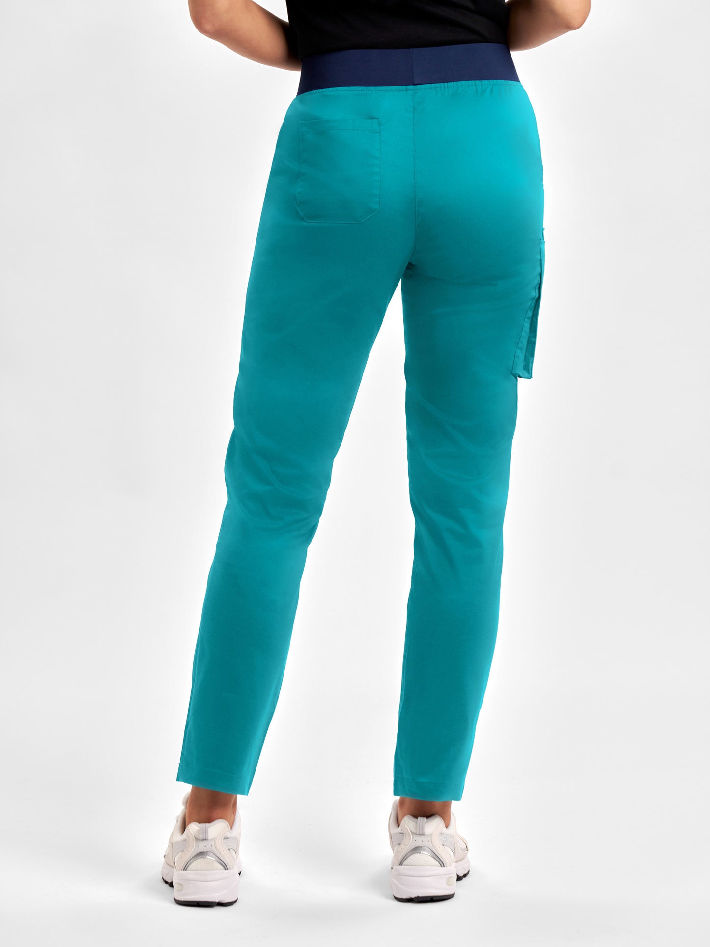 INAURA Riley Womens Straight Leg Scrub Pant CSP047LL