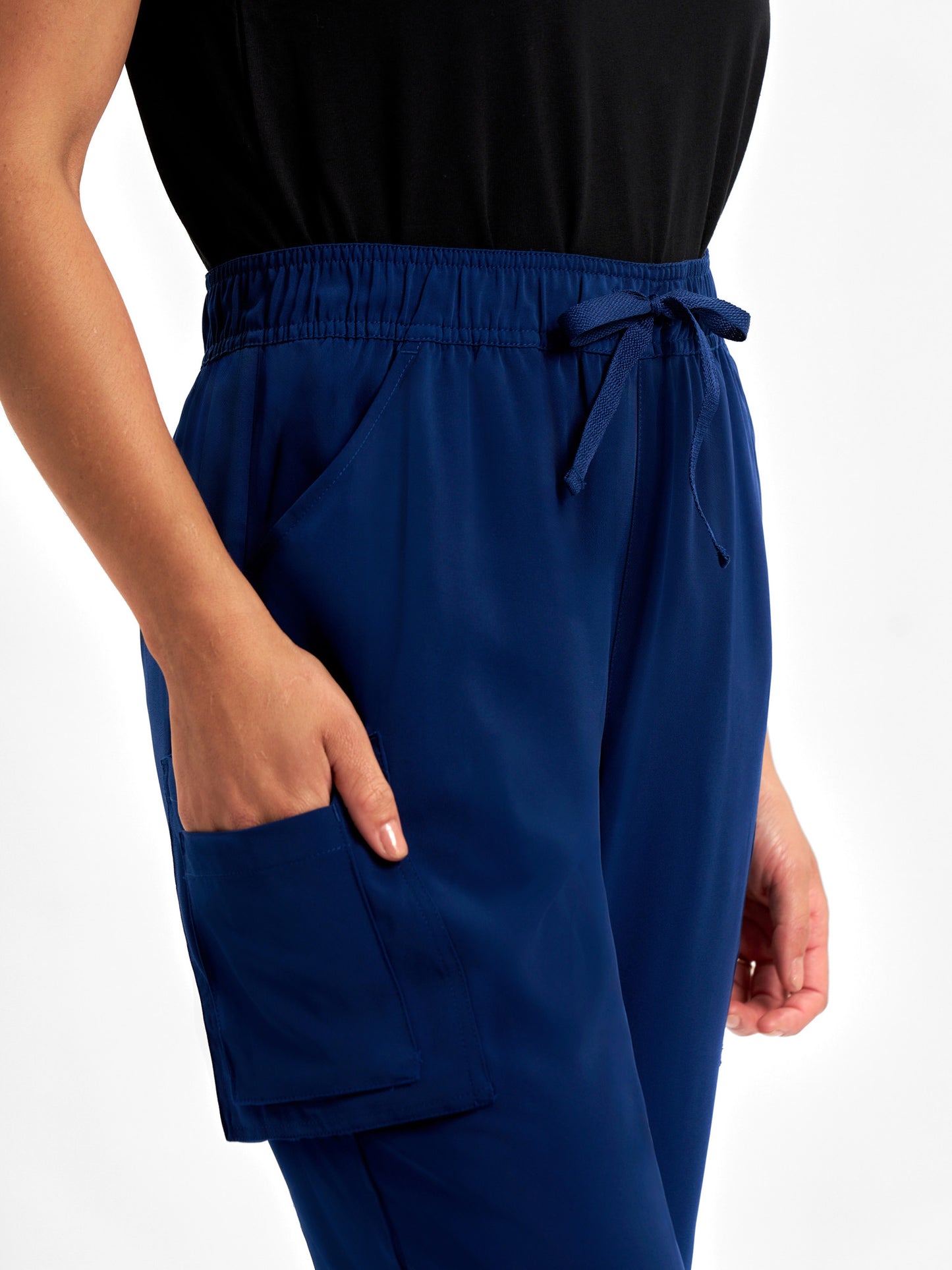 INAURA Avery Womens Slim Leg Scrub Pant CSP943LL