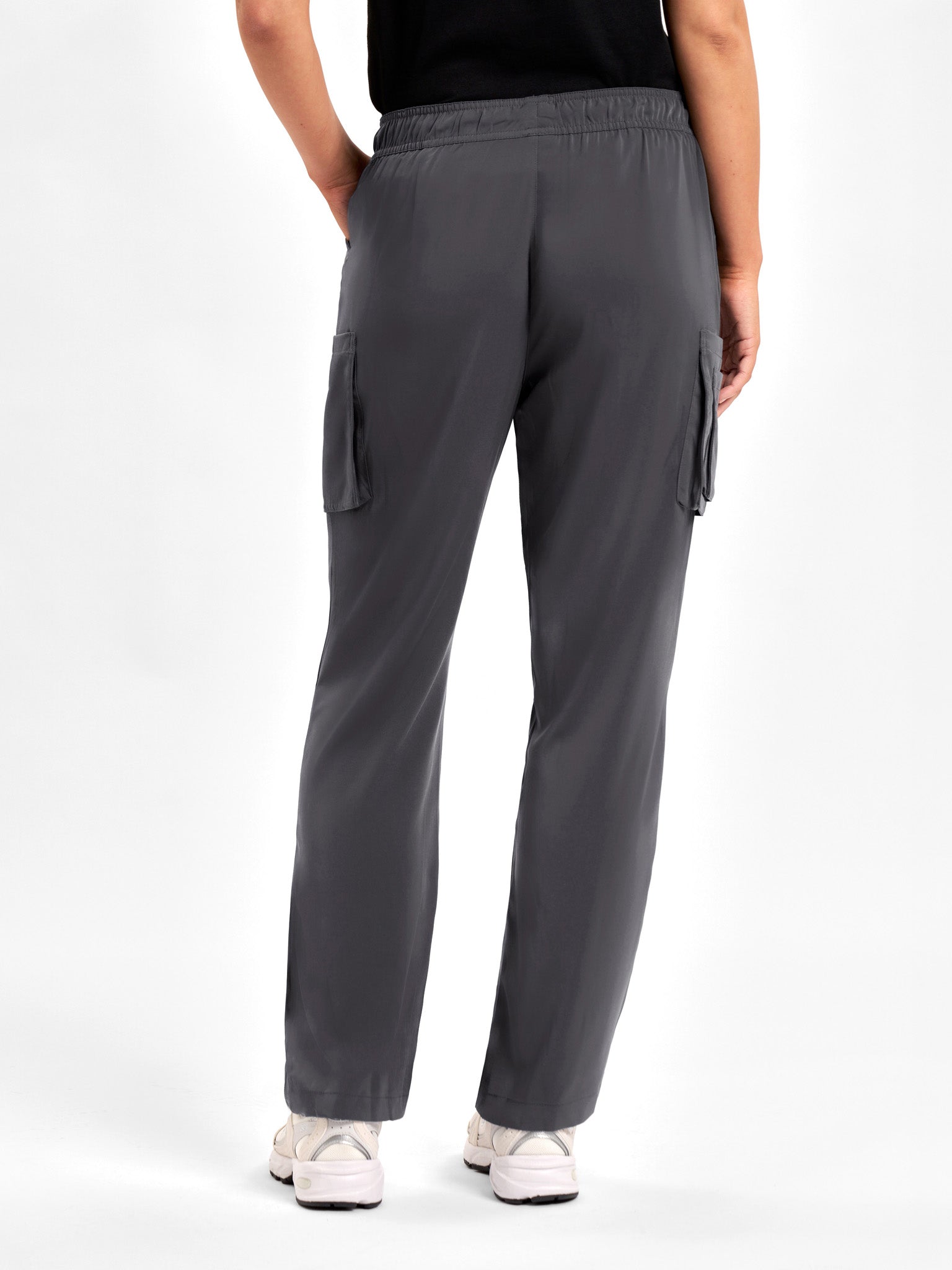 INAURA Avery Womens Straight Leg Scrub Pant CSP944LL