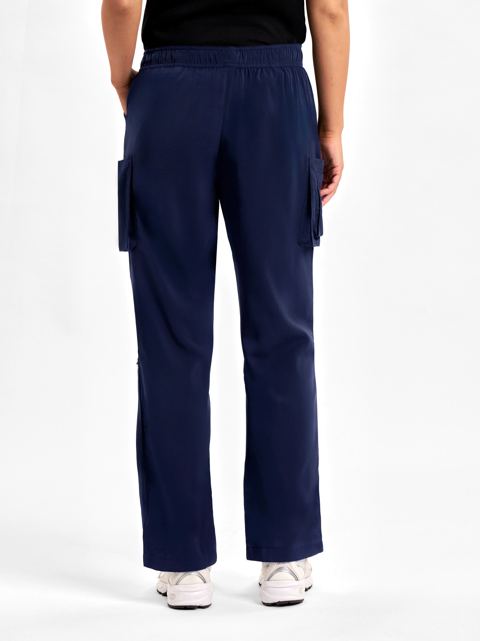 INAURA Avery Womens Straight Leg Scrub Pant CSP944LL