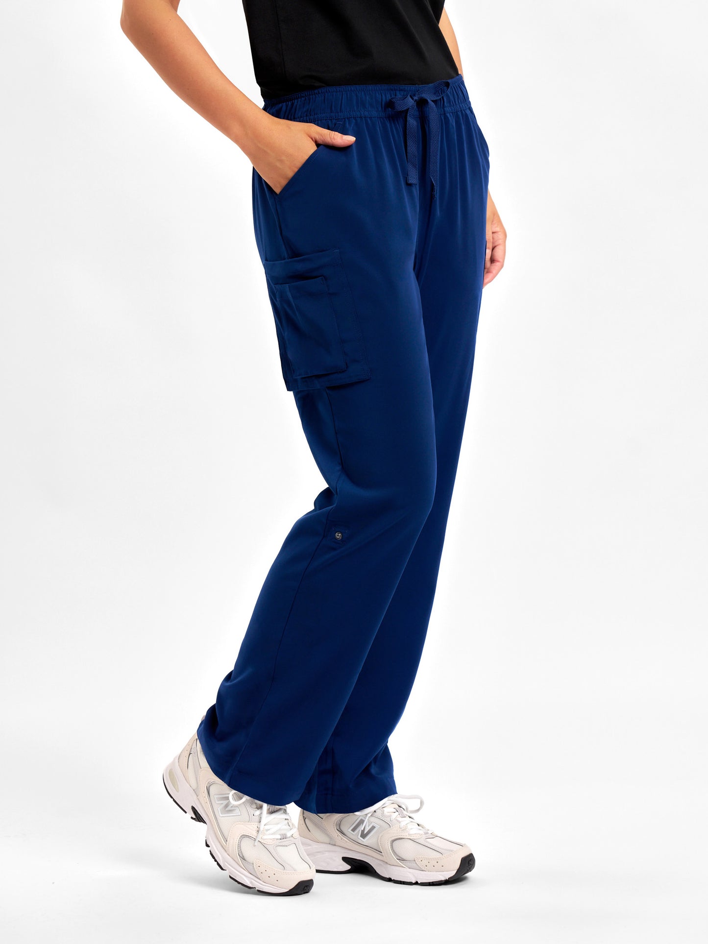 INAURA Avery Womens Straight Leg Scrub Pant CSP944LL