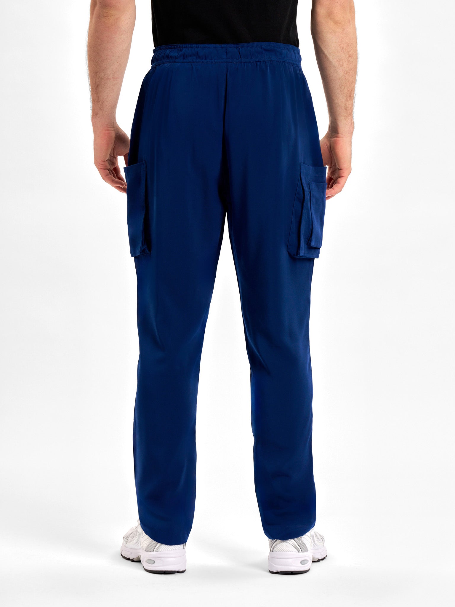 INAURA Avery Mens Straight Leg Scrub Pant CSP946ML