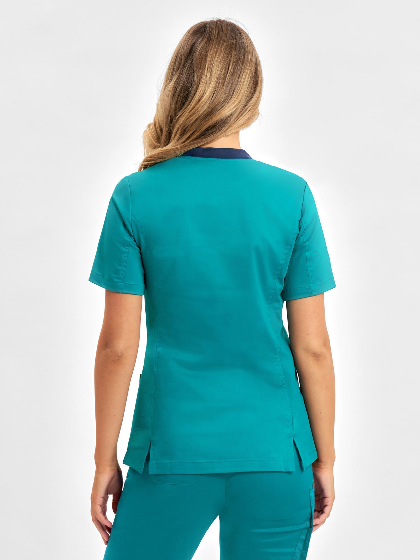 INAURA Riley Womens Stretch Scrub Top CST043LS