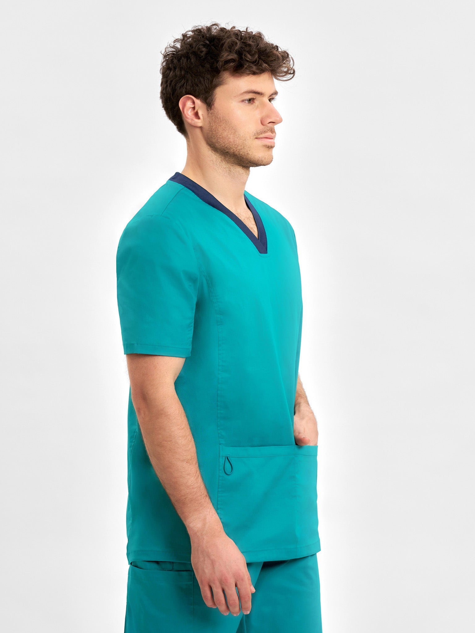 INAURA Riley Mens Stretch Scrub Top CST043MS