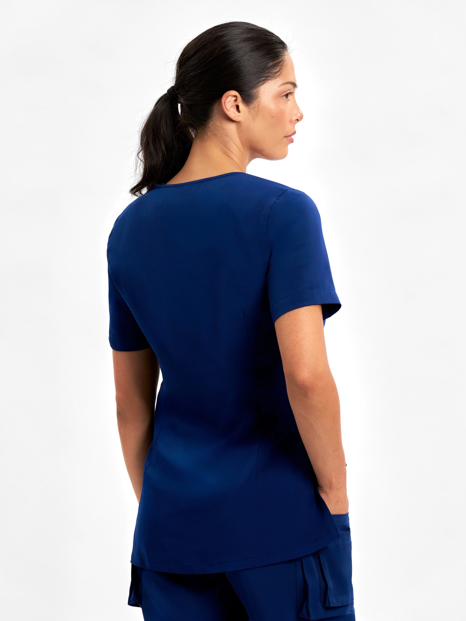 INAURA Avery Womens Round Neck Scrub Top CST942LS