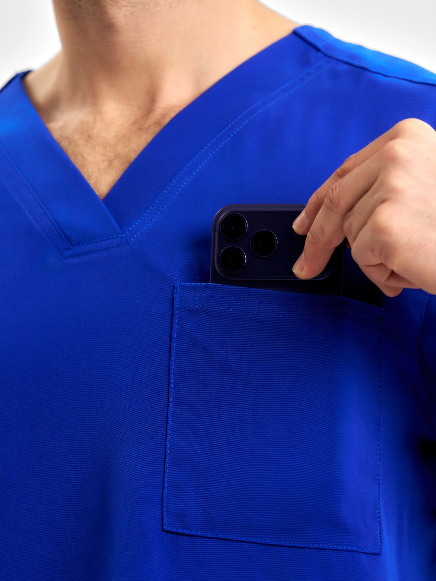 INAURA Avery Mens V-Neck Scrub Top CST945MS