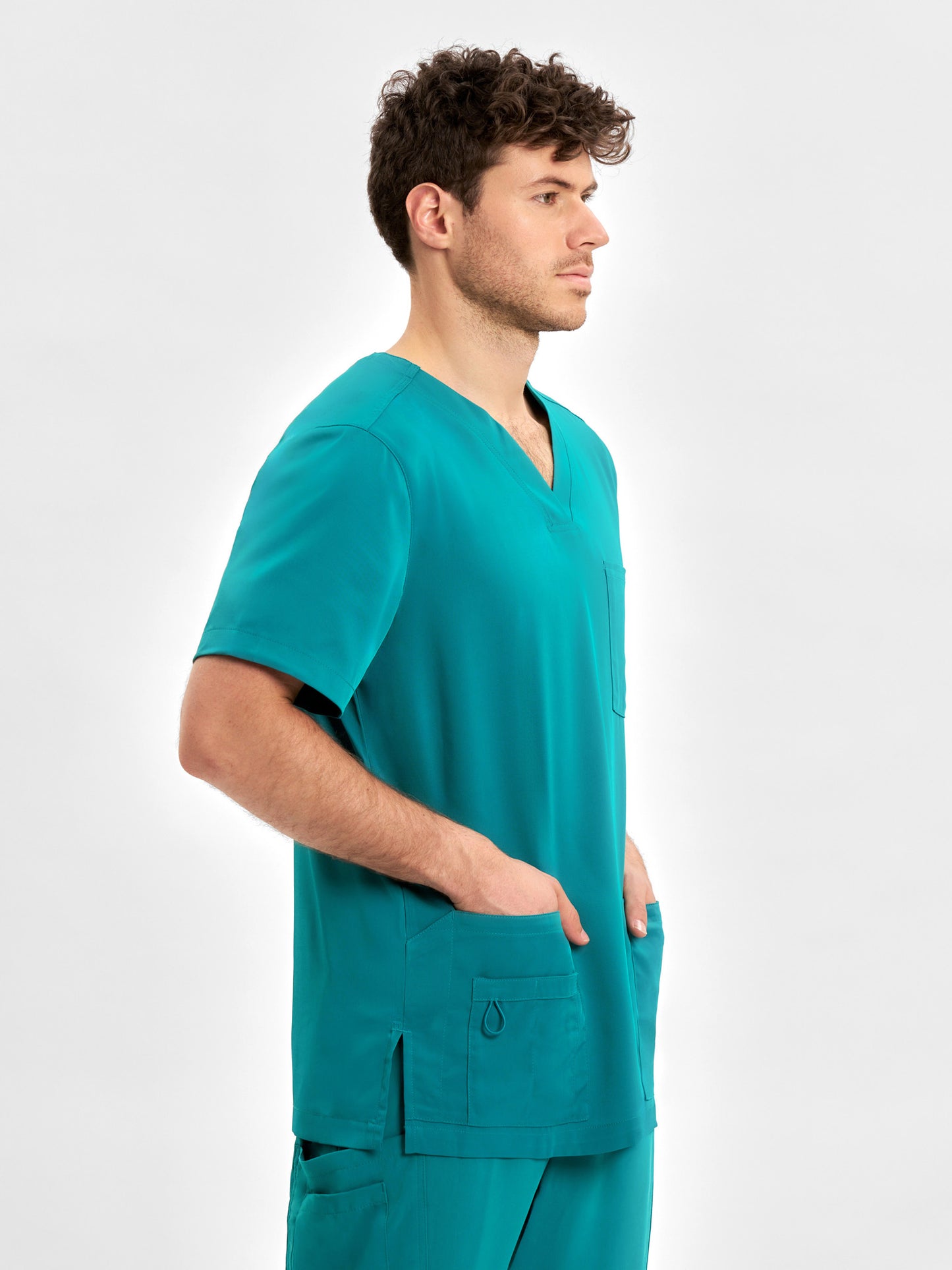 INAURA Avery Mens V-Neck Scrub Top CST945MS