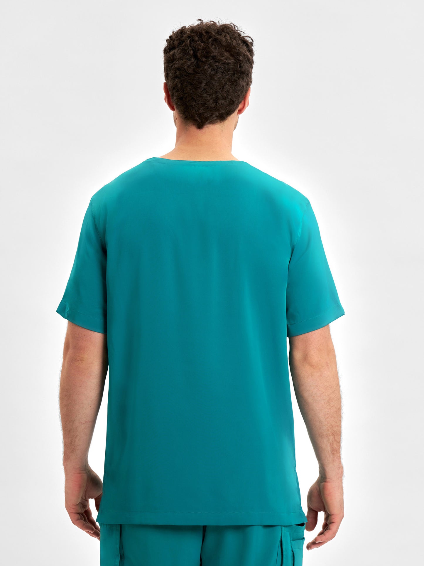 INAURA Avery Mens V-Neck Scrub Top CST945MS