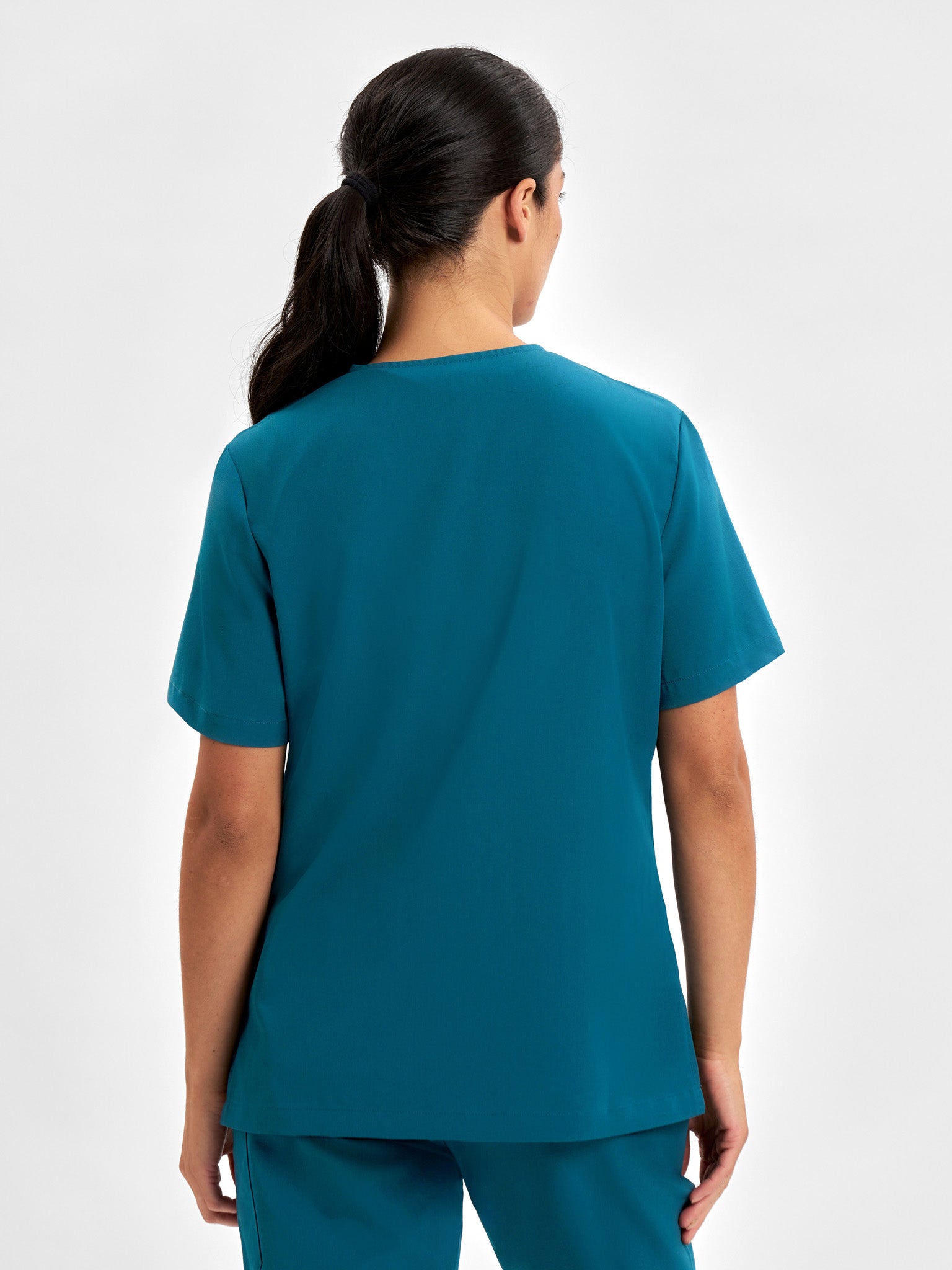 INAURA Pulse Womens V-Neck Scrub Top CU543LS